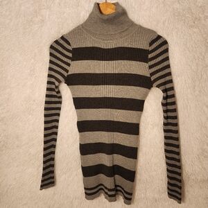 Yoki Gray and Black Striped Turtleneck Sweater